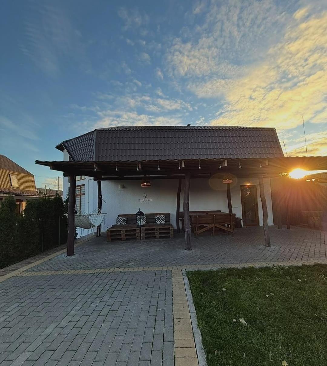 Трушки34 Villa Trushki Ngoại thất bức ảnh